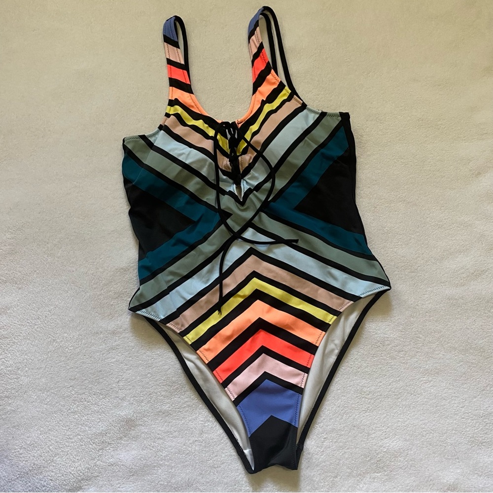 Victoriaโs Secret Pink chevron multicolor one piece bathing suit swimsuit Size M